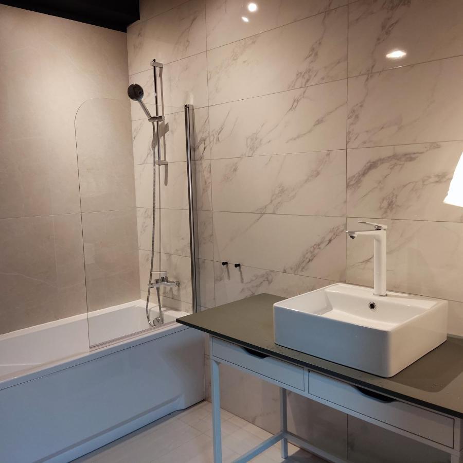 Apartament Milion Rynek Sienny Stare Miasto Bulwary Apartamenty No 1 Szczecin Exterior foto